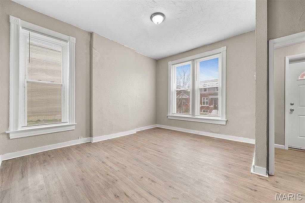 2908 Michigan Ave Saint Louis, MO 63118 - Thumbnail 5