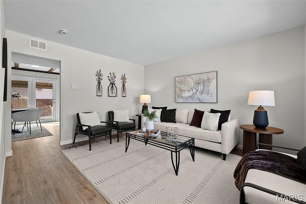 10587 Carroll Wood Way Saint Louis, MO 63128 - Thumbnail 5