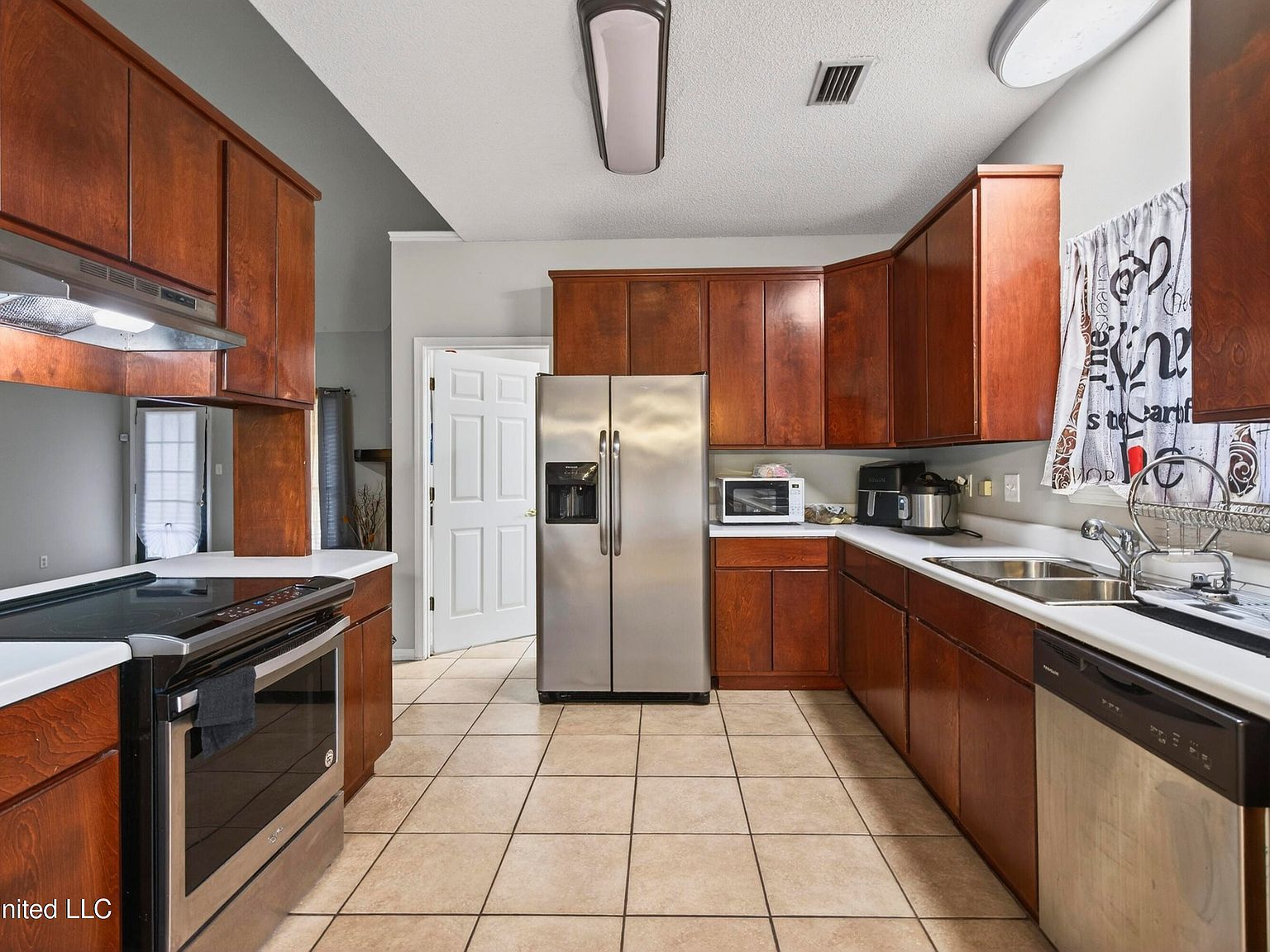 3313 Neptune Dr Gautier, MS 39553 - Thumbnail 5