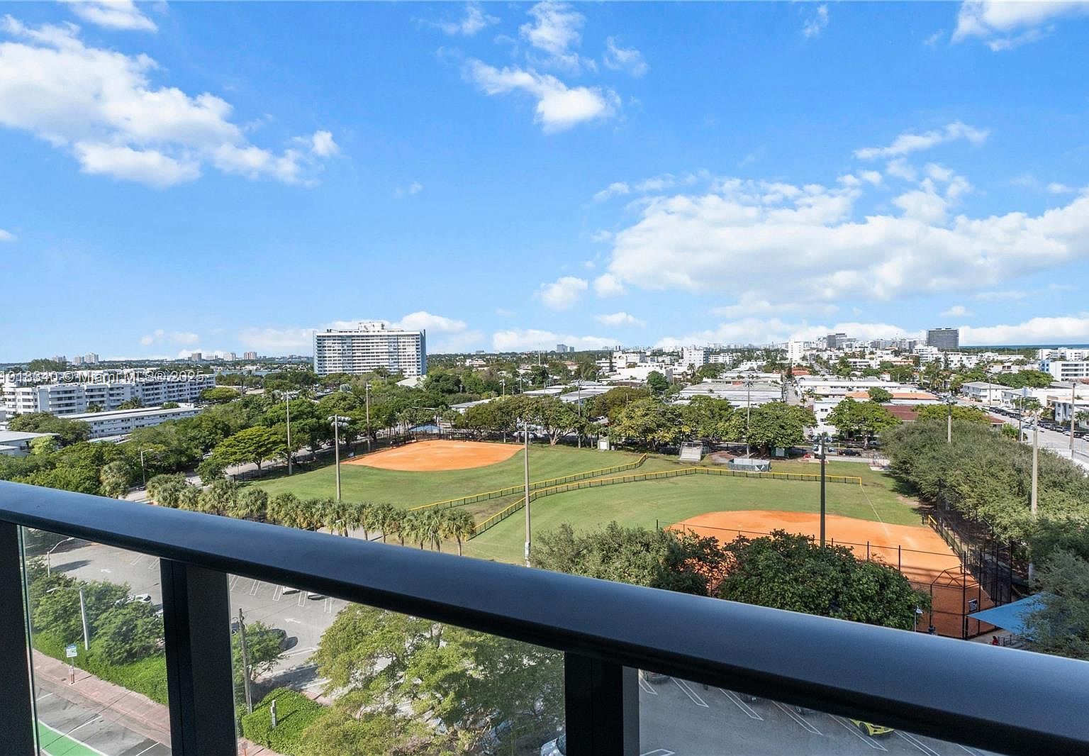 580 72nd #711 Miami Beach, FL 33141 - Thumbnail 5