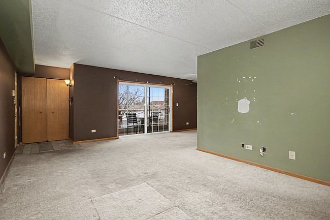 16032 Crystal Creek Dr APT 2B Orland Park, IL 60462 - Thumbnail 5