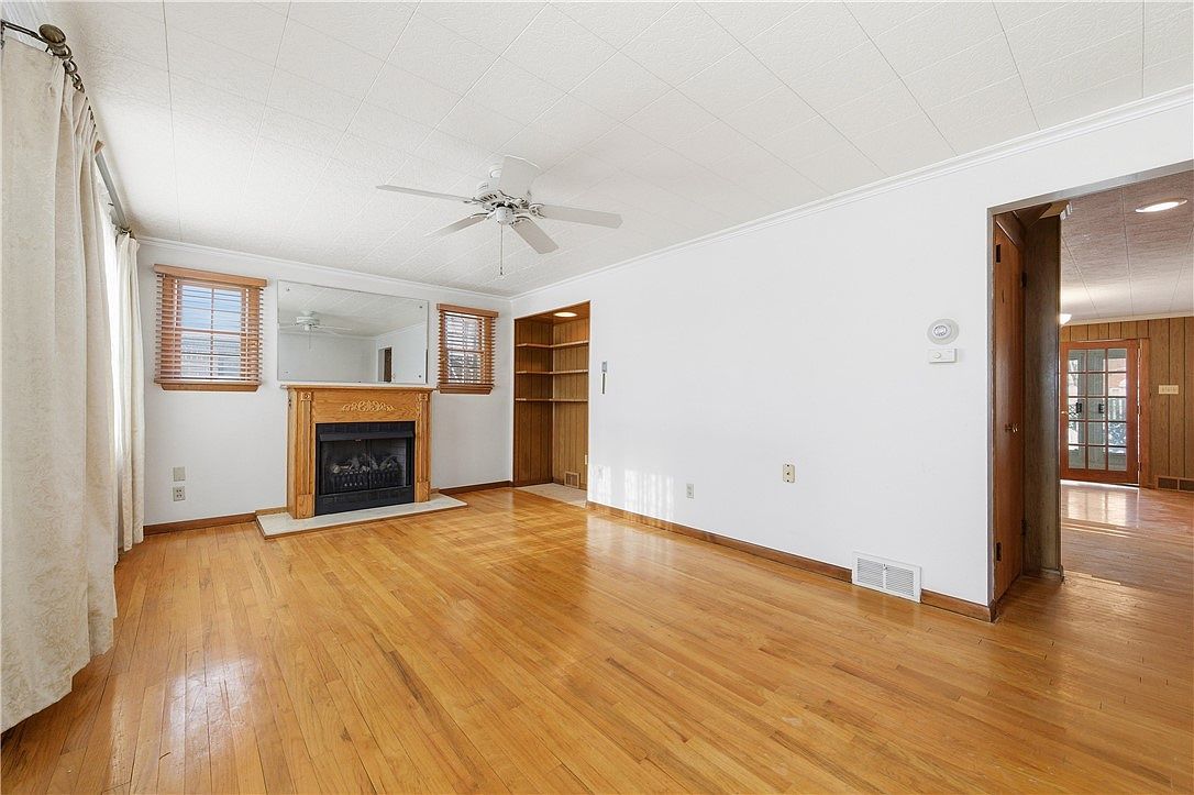 153 Pleasant Hills Blvd Pittsburgh, PA 15236 - Thumbnail 5