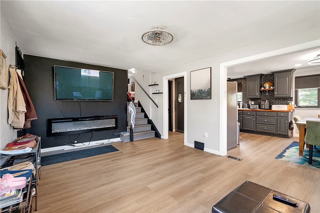 115 Rene Dr Glenshaw, PA 15116 - Thumbnail 5