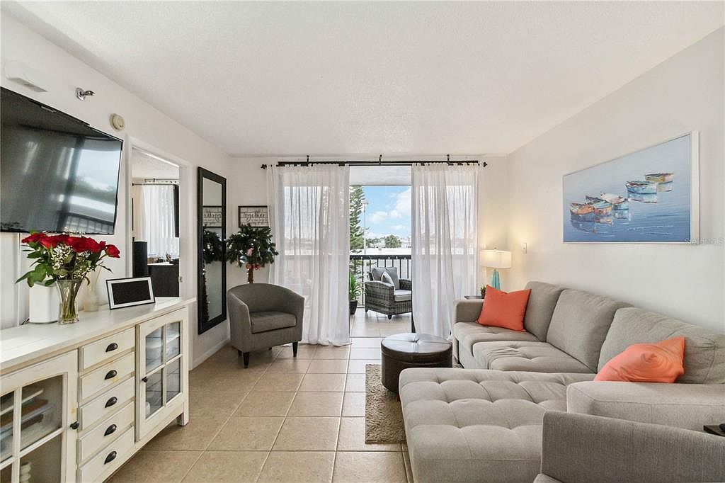 3006 Caring Way APT 304 Port Charlotte, FL 33952 - Thumbnail 5