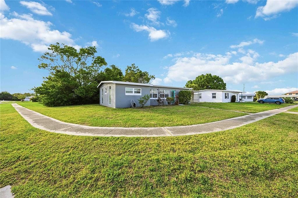 4362 Conway Blvd Pt Charlotte, FL 33952 - Thumbnail 5