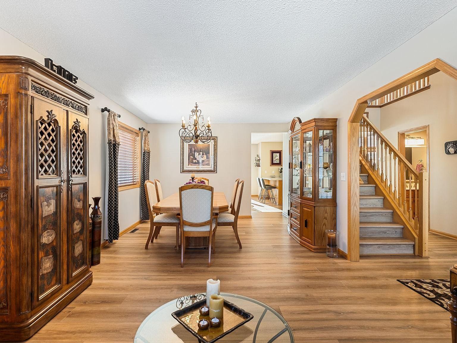 10571 Karston Ave NE Albertville, MN 55301 - Thumbnail 5