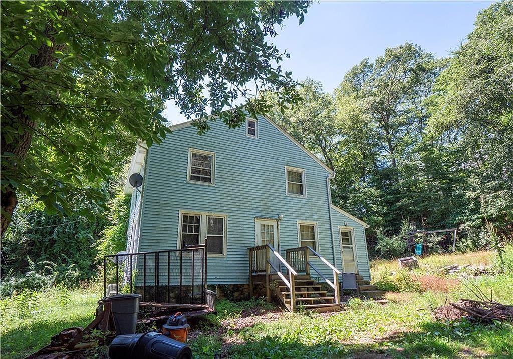 5259 Old Post Rd Charlestown, RI 02813 - Thumbnail 5