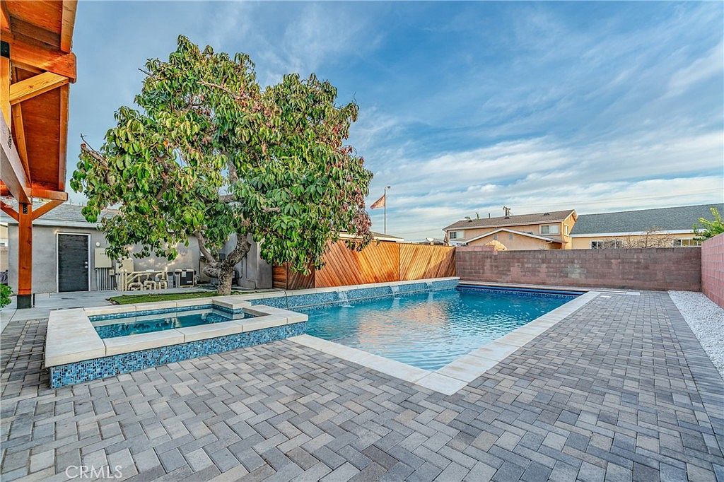 11432 Elizabeth St Norwalk, CA 90650 - Thumbnail 5