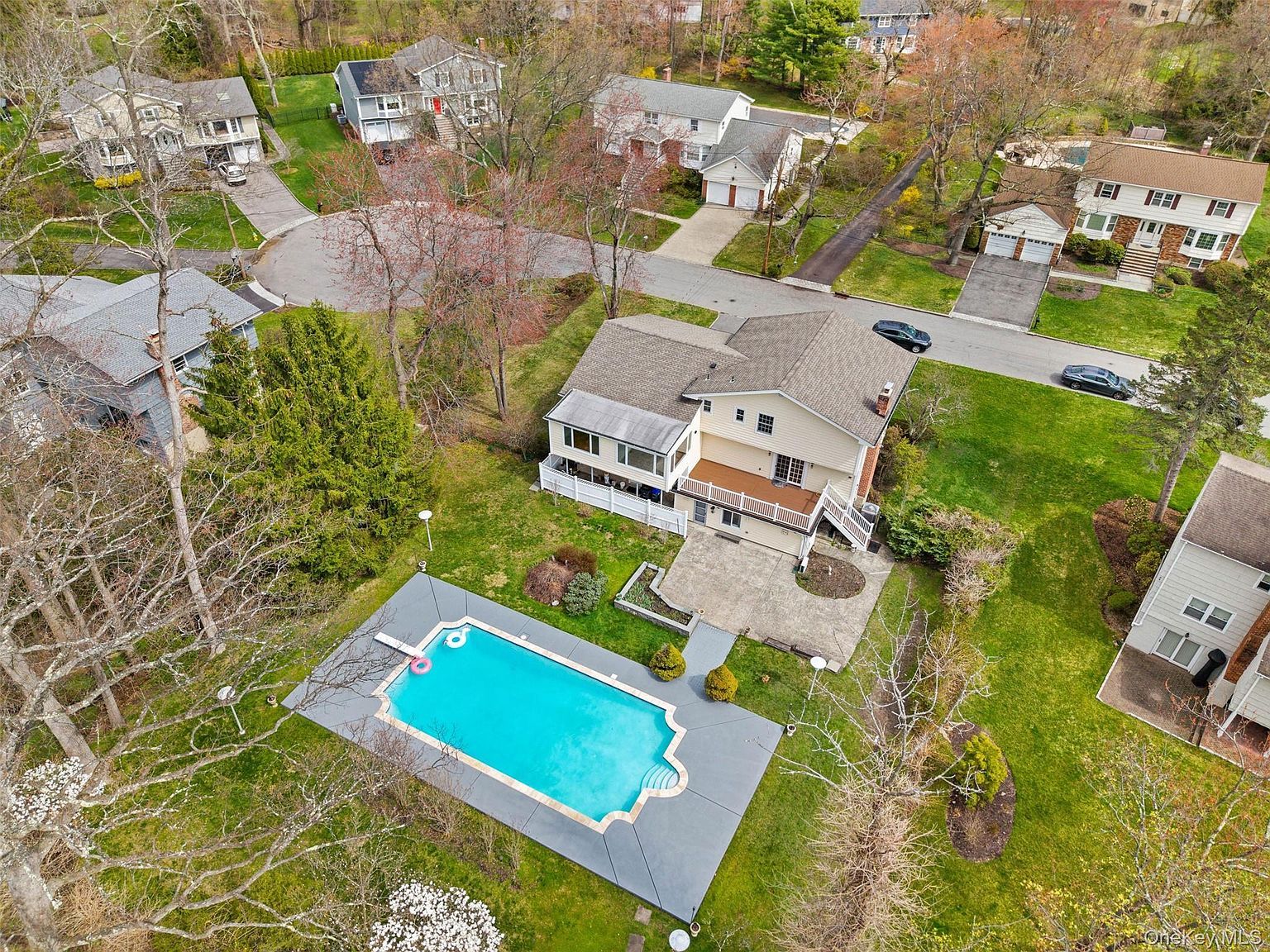 10 Cherry Ln Scarsdale, NY 10583 - Thumbnail 5