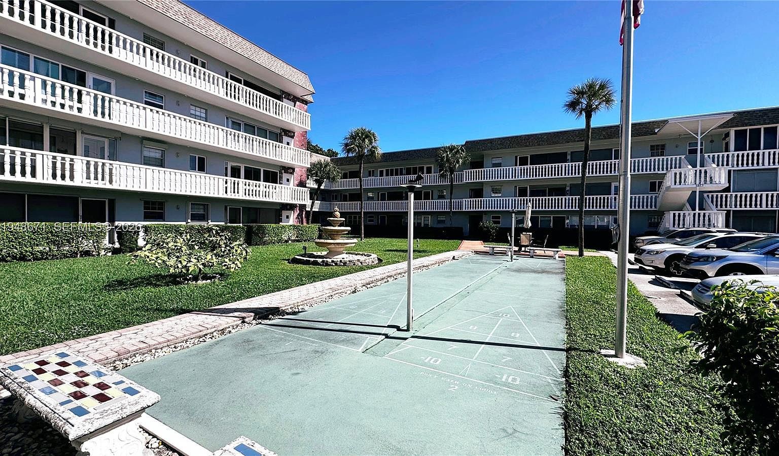 1965 SE 5th Ct APT 203 Pompano Beach, FL 33060 - Thumbnail 5