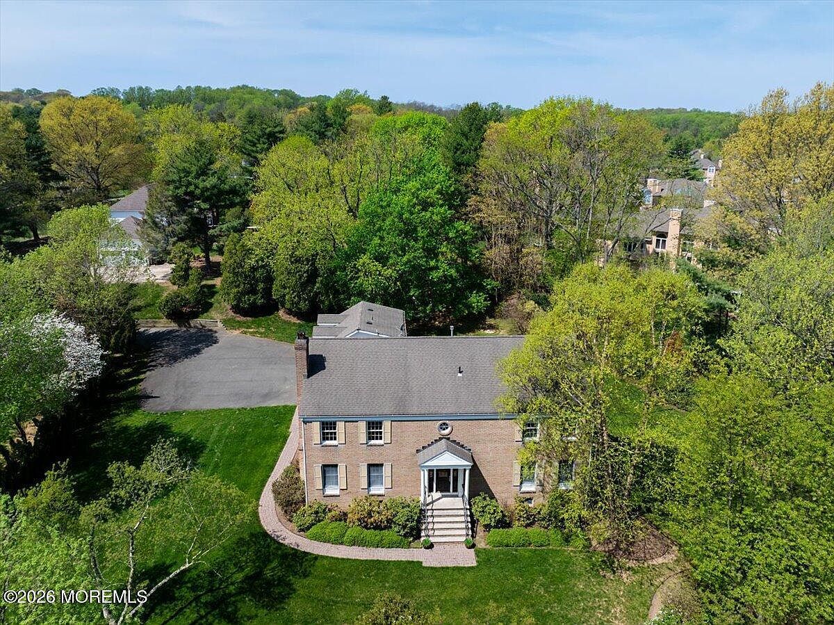 4 Takolusa Dr Holmdel, NJ 07733 - Thumbnail 5