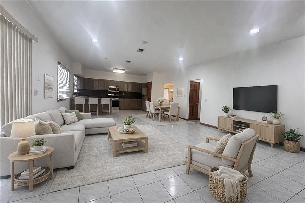 735 Woodrow Rd Staten Island, NY 10312 - Thumbnail 5