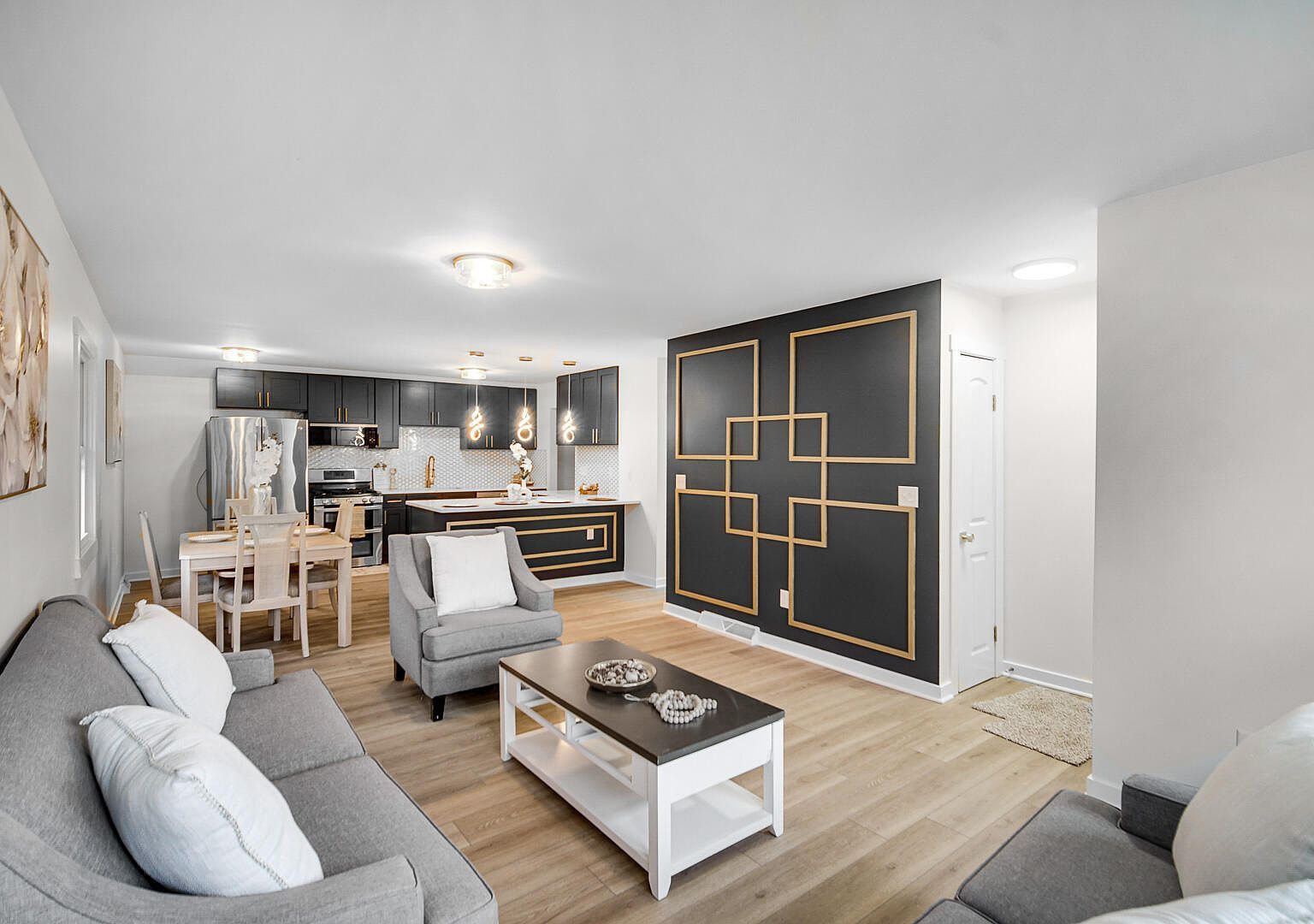 1330 Idaho St Gary, IN 46403 - Thumbnail 5