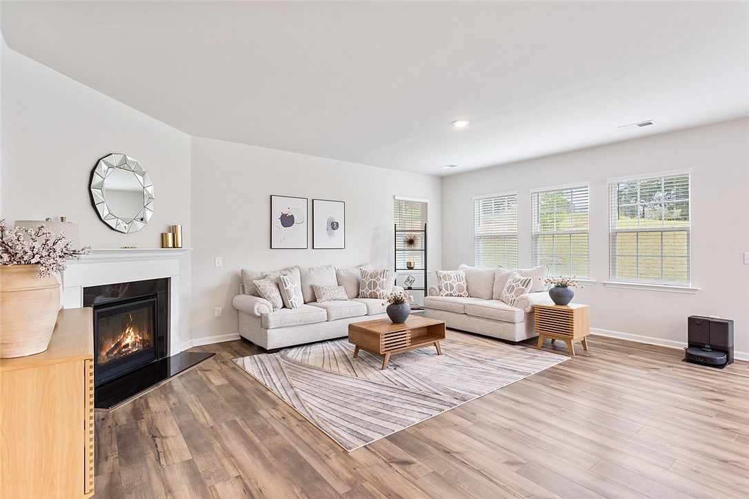 121 Somerset Ln Central, SC 29630 - Thumbnail 5