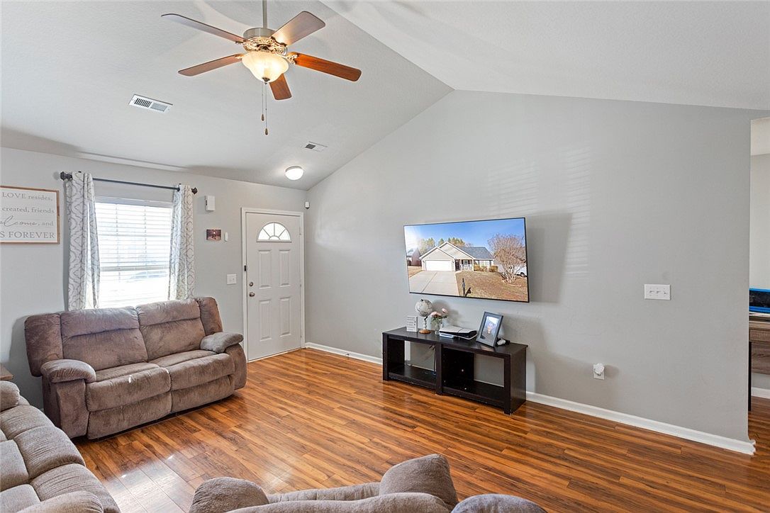 140 Shakleton Dr Anderson, SC 29625 - Thumbnail 5