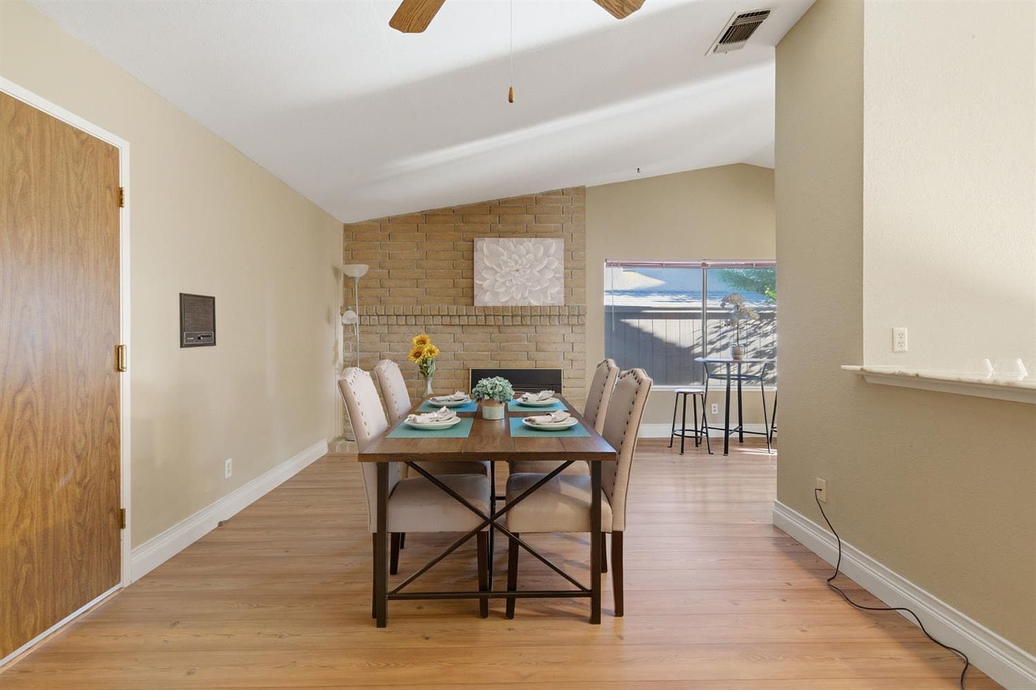 930 Kapareil Dr Tracy, CA 95376 - Thumbnail 5