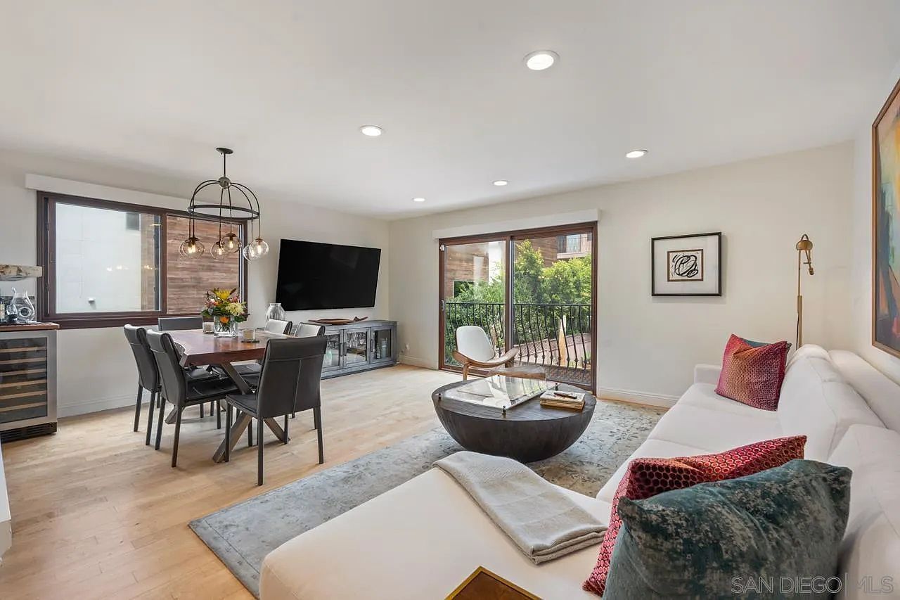410 Pearl St APT 2B La Jolla, CA 92037 - Thumbnail 5