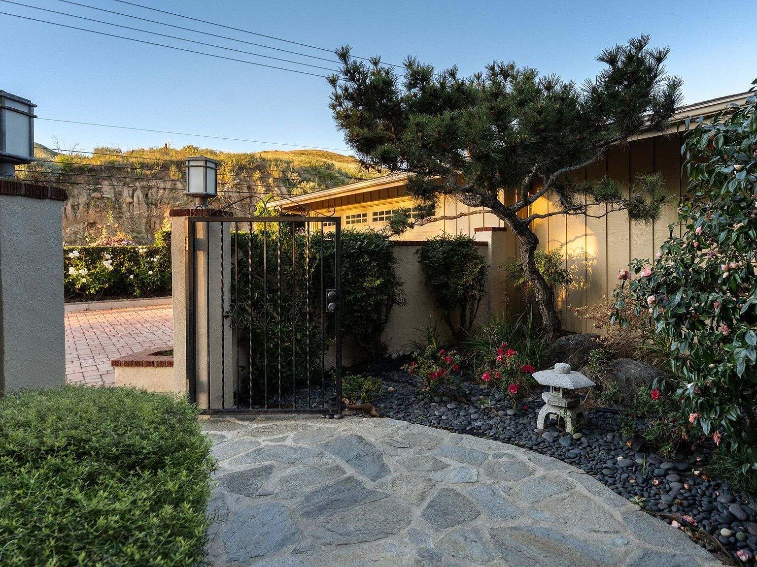 3940 Foothill Rd Ventura, CA 93003 - Thumbnail 5