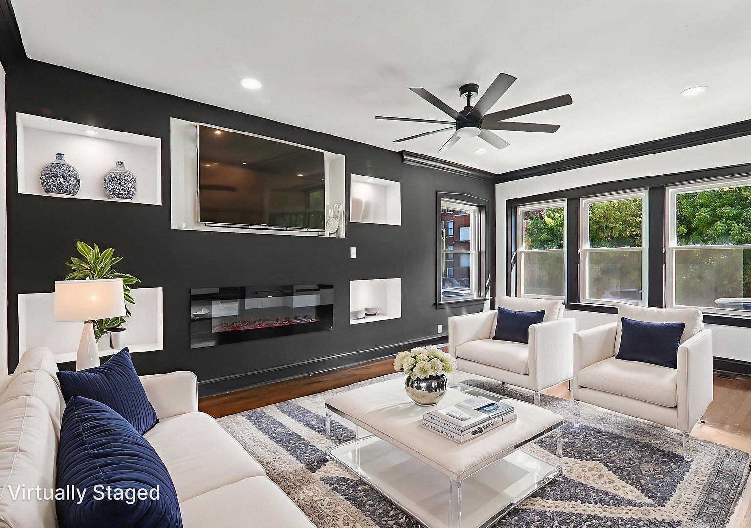 8032 S Carpenter St Chicago, IL 60620 - Thumbnail 5