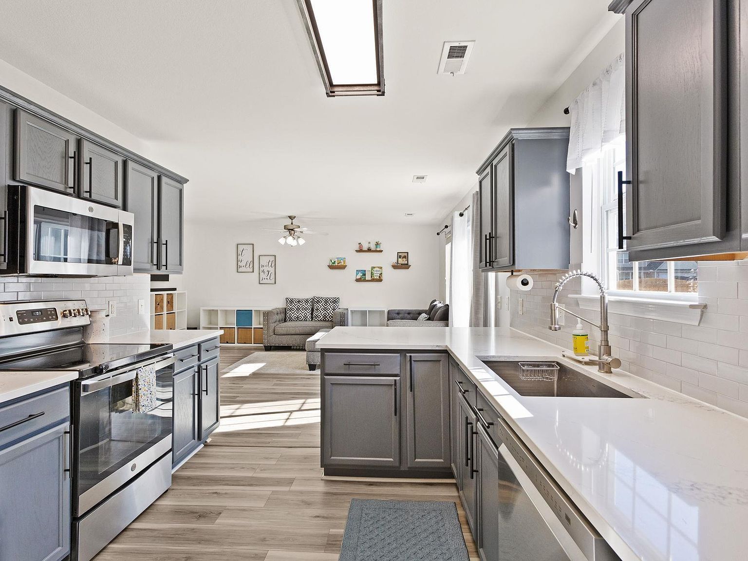 803 Barn Swallow Dr Simpsonville, SC 29680 - Thumbnail 5