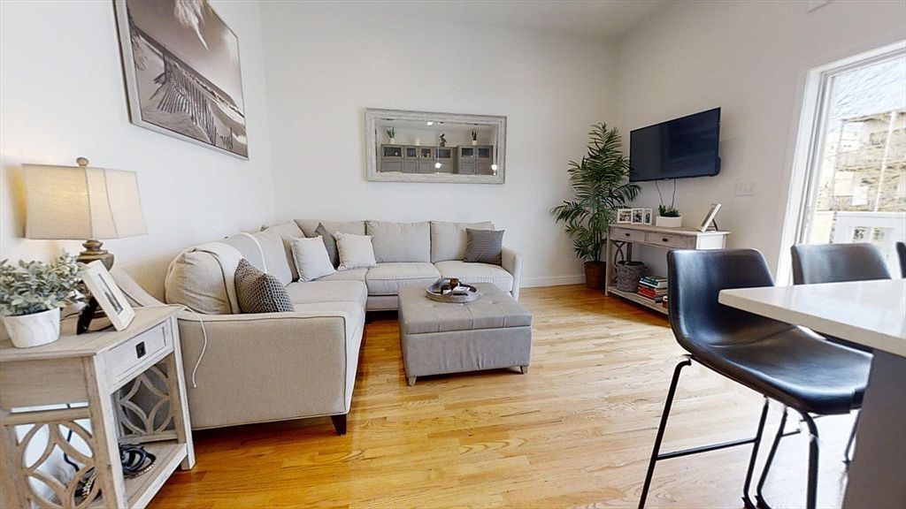 126 Princeton St Unit 3 Boston, MA 02128 - Thumbnail 5