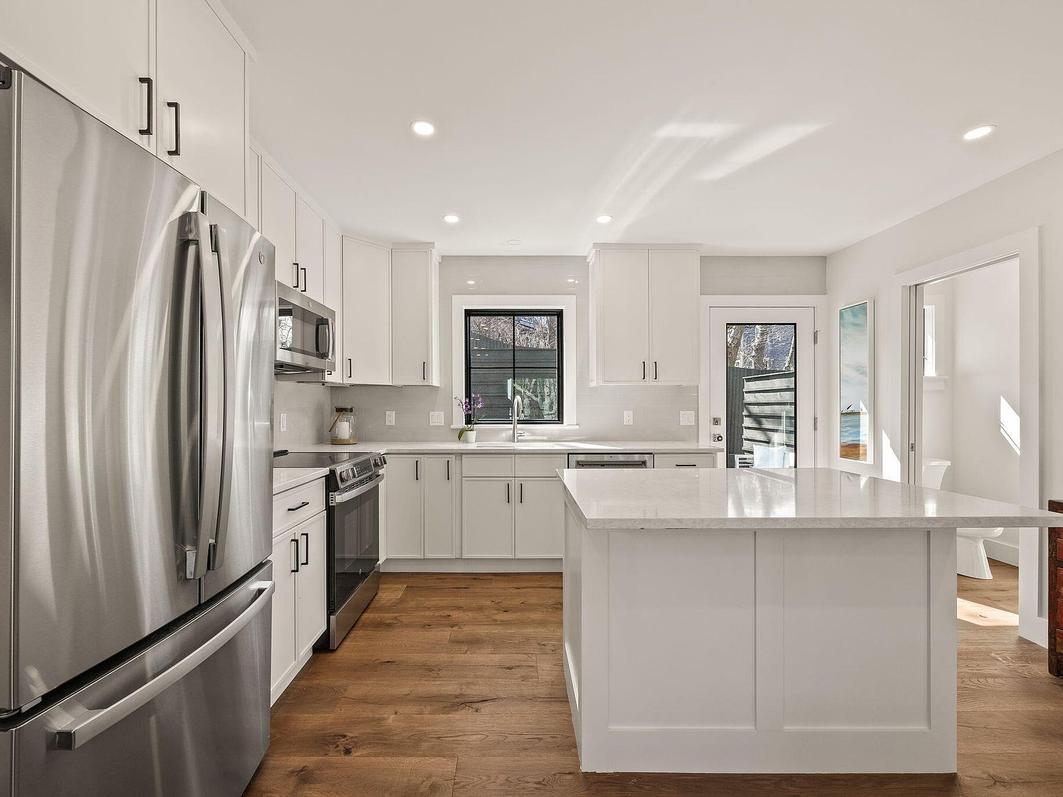 50 Nelson Ave #6 Provincetown, MA 02657 - Thumbnail 5