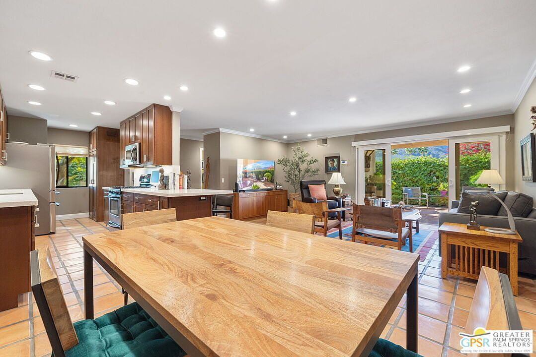 1115 E Alejo Rd Palm Springs, CA 92262 - Thumbnail 5