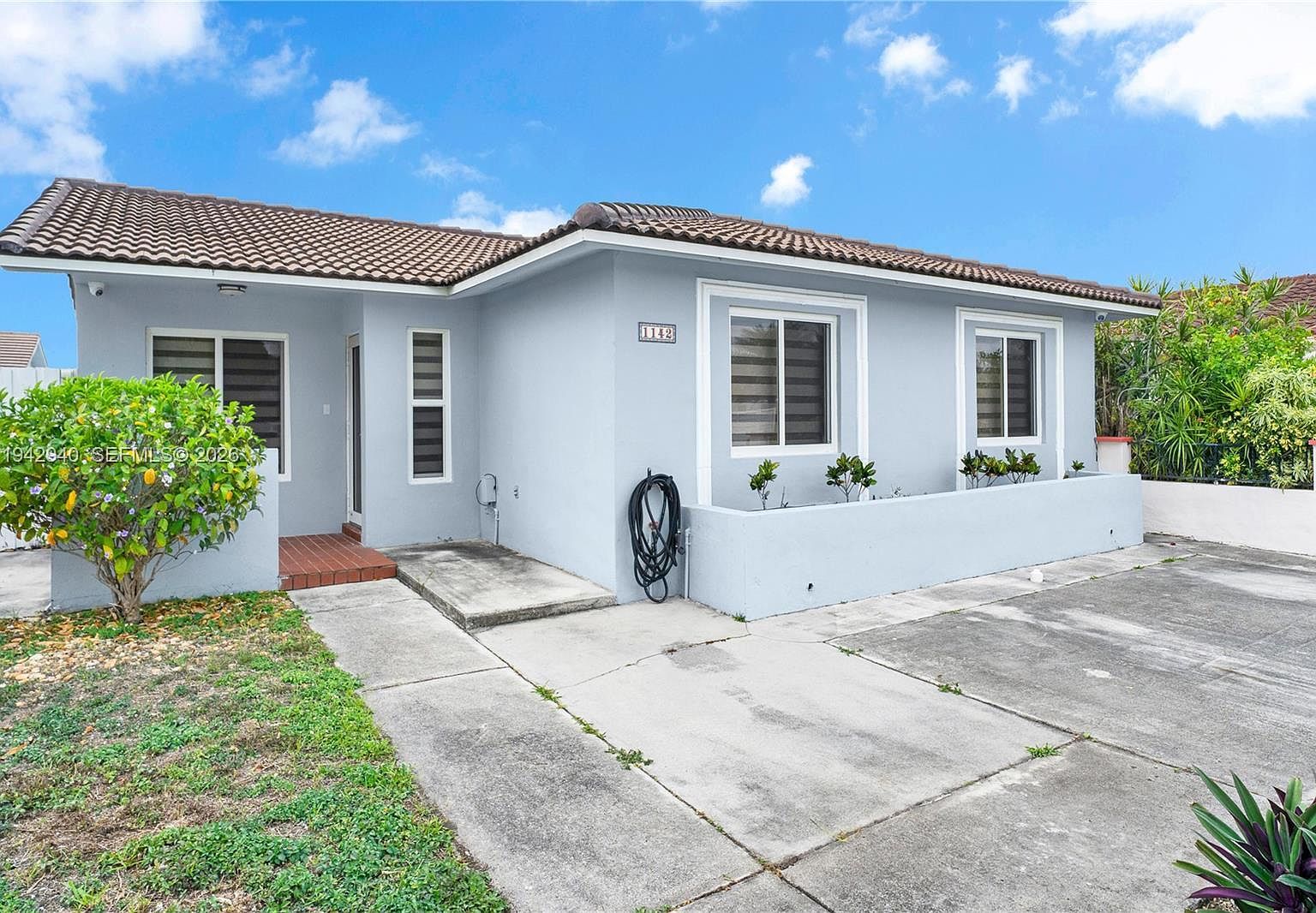 1142 SW 138th Ct Miami, FL 33184 - Thumbnail 5