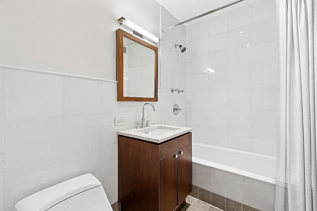 10 W End Ave APT 12D New York, NY 10023 - Thumbnail 5