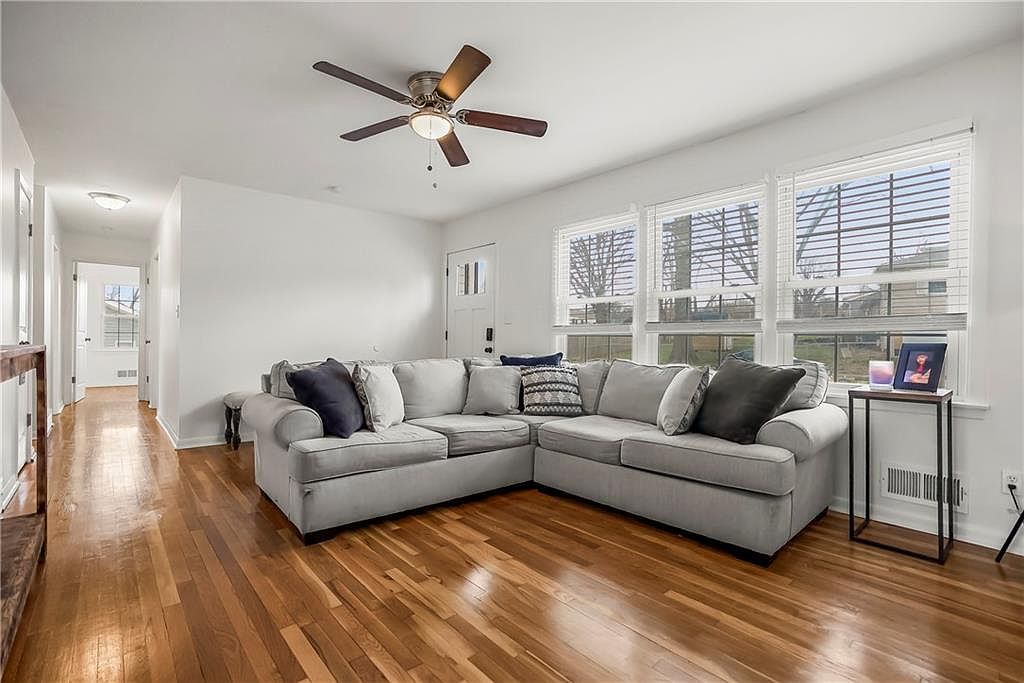 5113 N Wayne Ave Kansas City, MO 64118 - Thumbnail 5