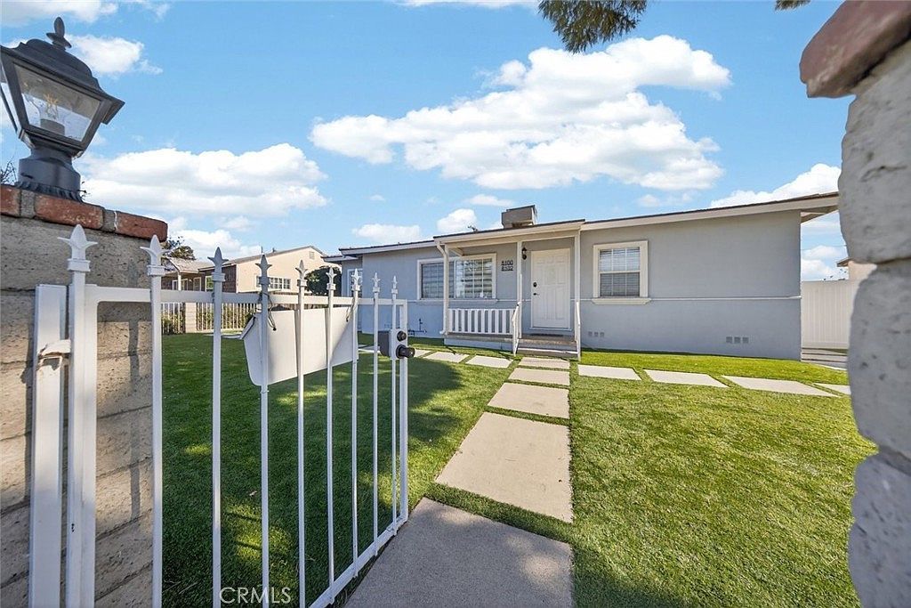 8100 Bellaire Ave North Hollywood, CA 91605 - Thumbnail 5