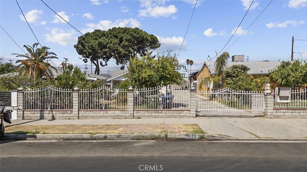 8023 Troost Ave North Hollywood, CA 91605 - Thumbnail 5