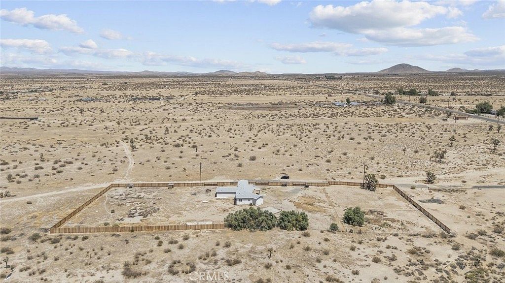 18531 E Palmdale Blvd Palmdale, CA 93591 - Thumbnail 5