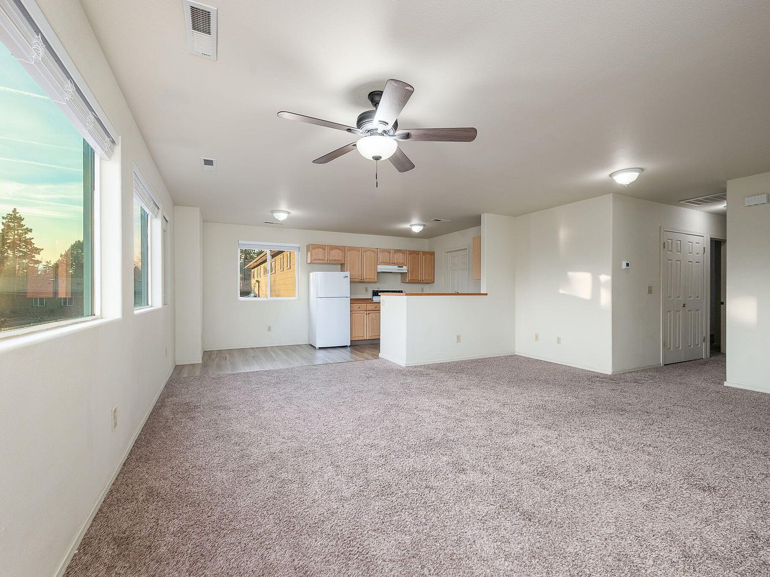 919 NW Portland Ave Bend, OR 97703 - Thumbnail 5