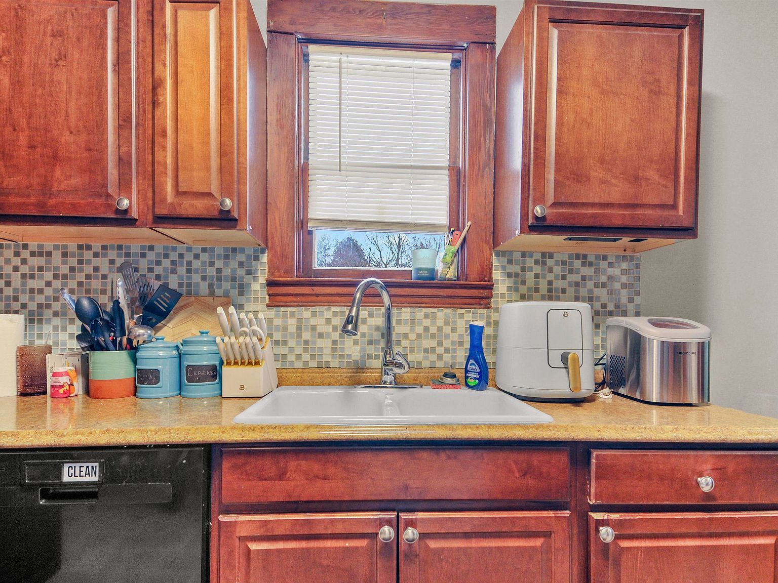 507 Lincoln St Cadillac, MI 49601 - Thumbnail 5