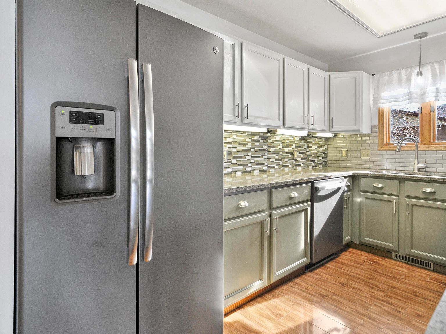 221 Wildwood Dr Cadillac, MI 49601 - Thumbnail 5