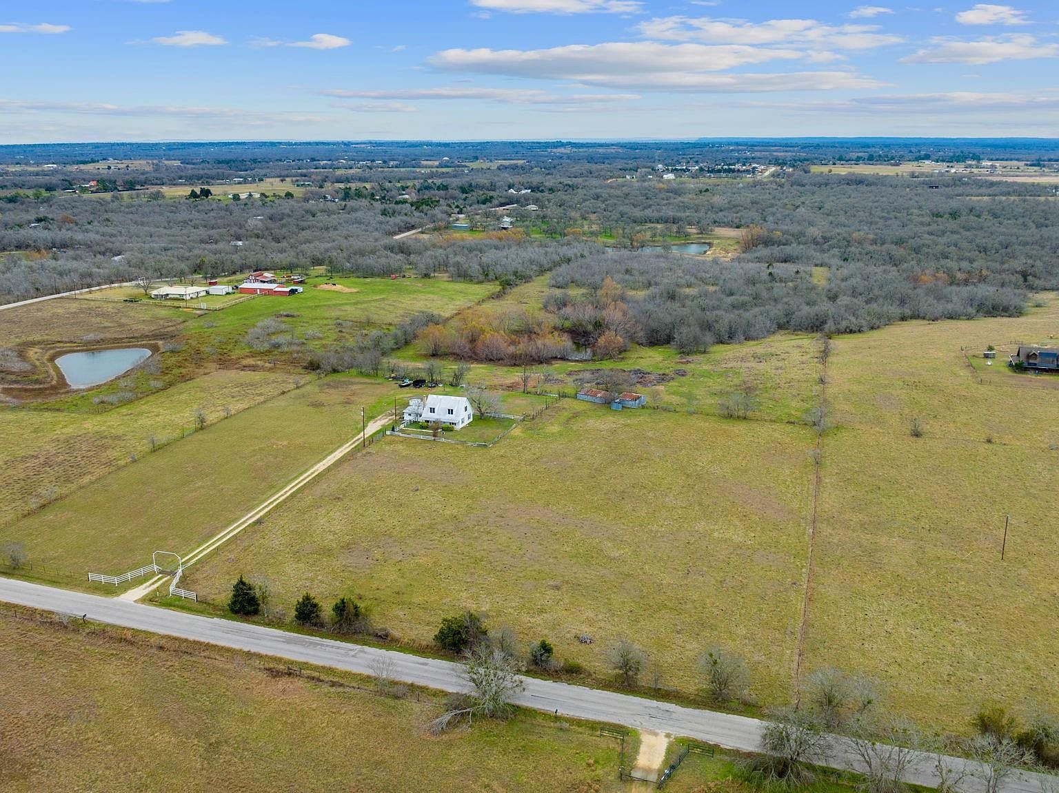 763 Upper Elgin River Rd Elgin, TX 78621 - Thumbnail 5