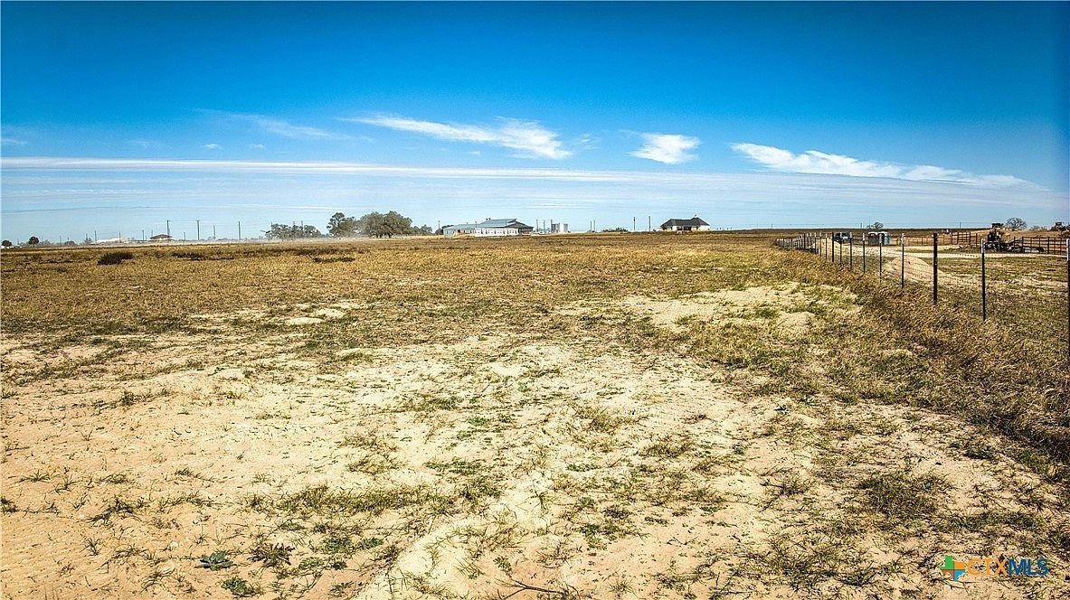 762 State Highway 304 Unit A Bastrop, TX 78602 - Thumbnail 5