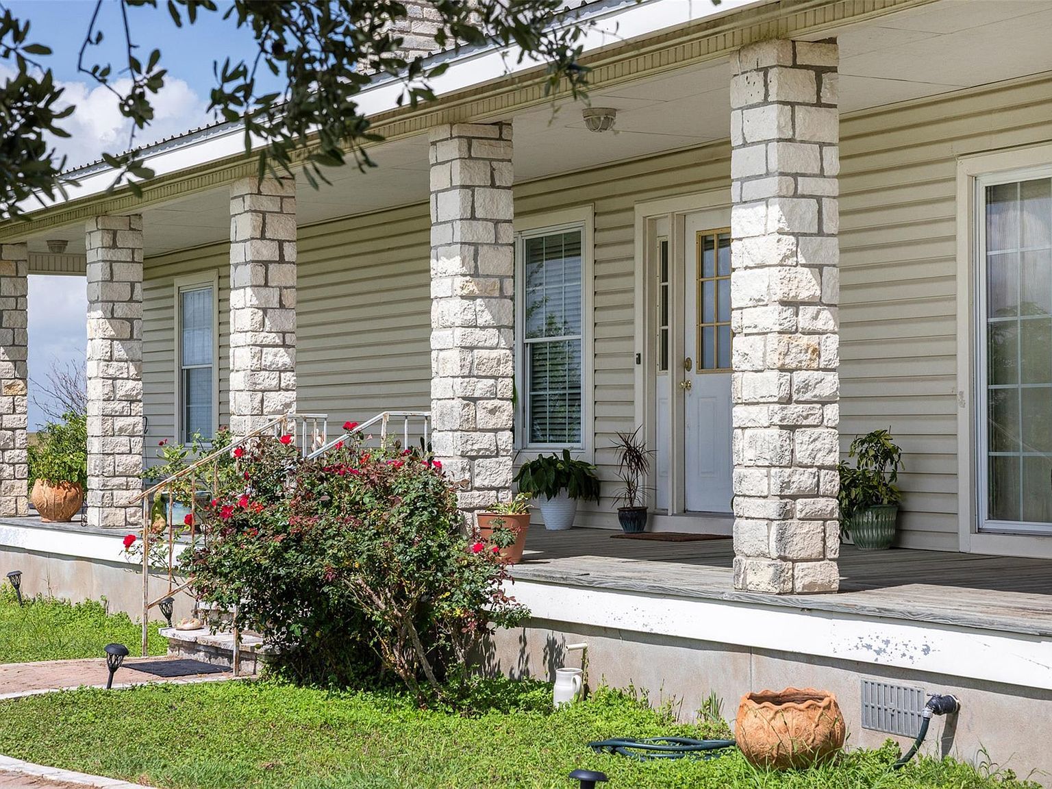 18108 Werchan Ln Coupland, TX 78615 - Thumbnail 5