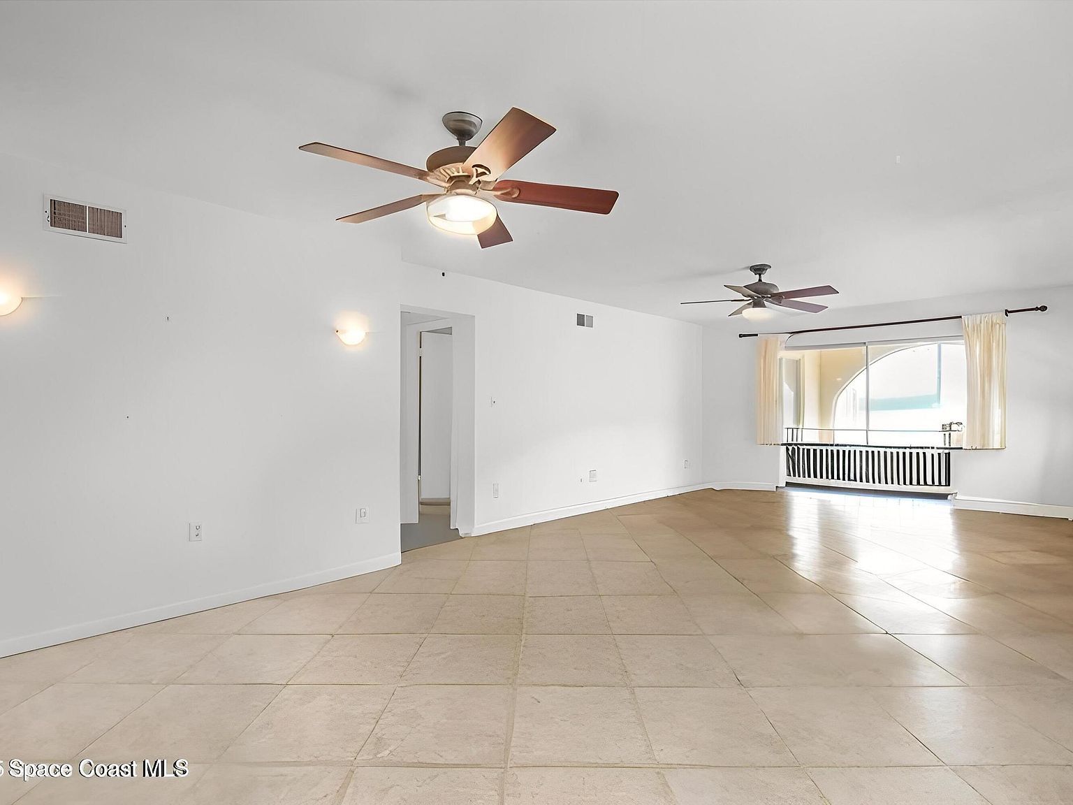 1727 Minutemen Cswy APT 108 Cocoa Beach, FL 32931 - Thumbnail 5