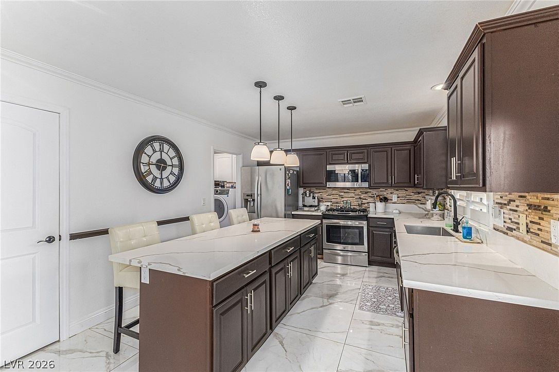 3134 Crownline Ct North Las Vegas, NV 89031 - Thumbnail 5