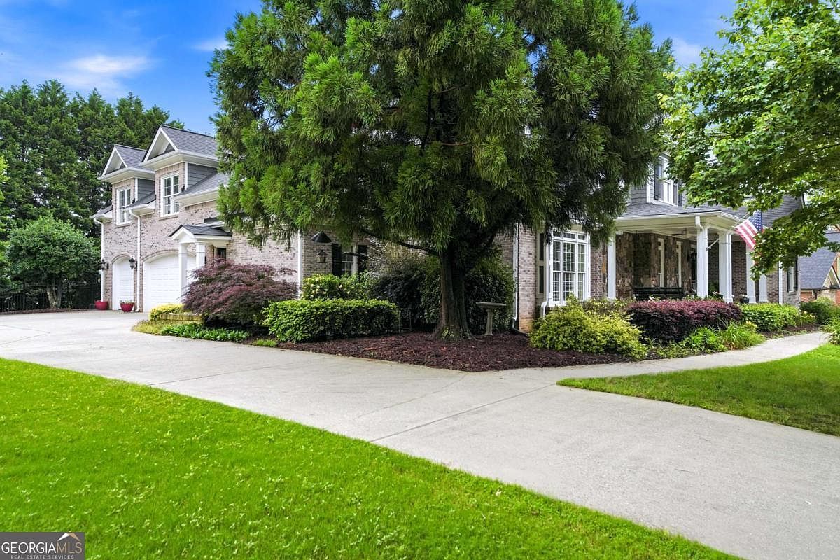 2585 Shumard Oak Dr Braselton, GA 30517 - Thumbnail 5