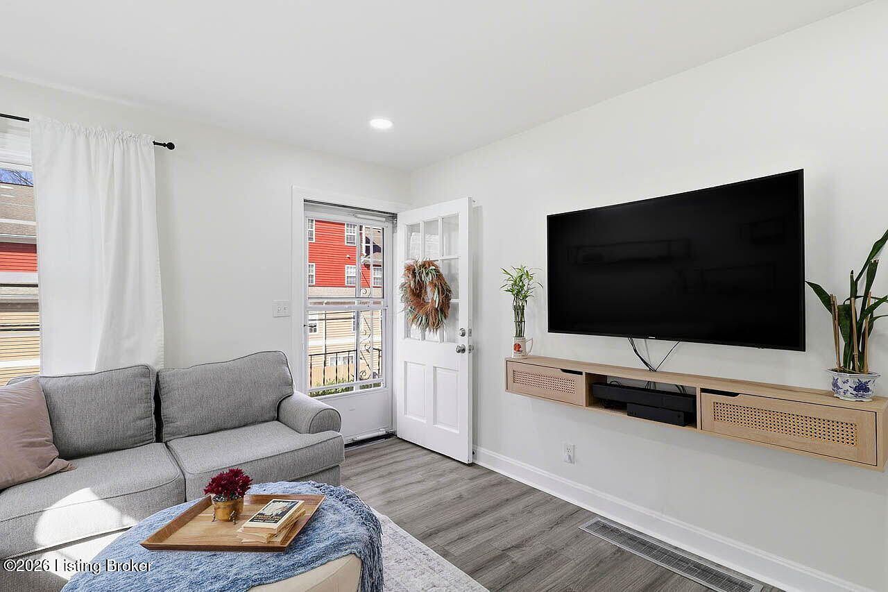 171 N Jane St Louisville, KY 40206 - Thumbnail 5