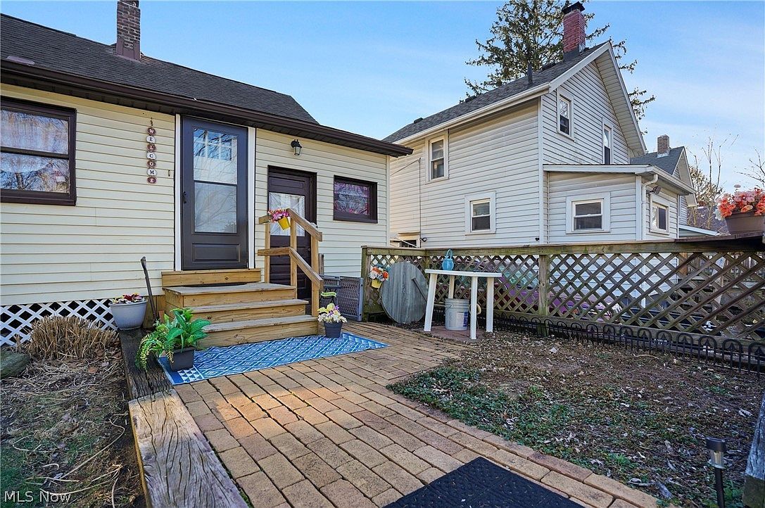 1237 McIntosh Ave Akron, OH 44314 - Thumbnail 5