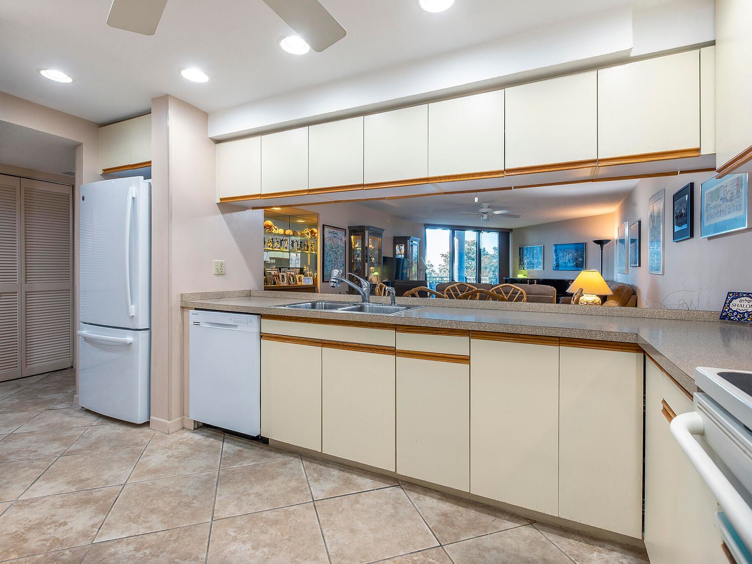 1800 Atlantic Blvd APT 308A Key West, FL 33040 - Thumbnail 5