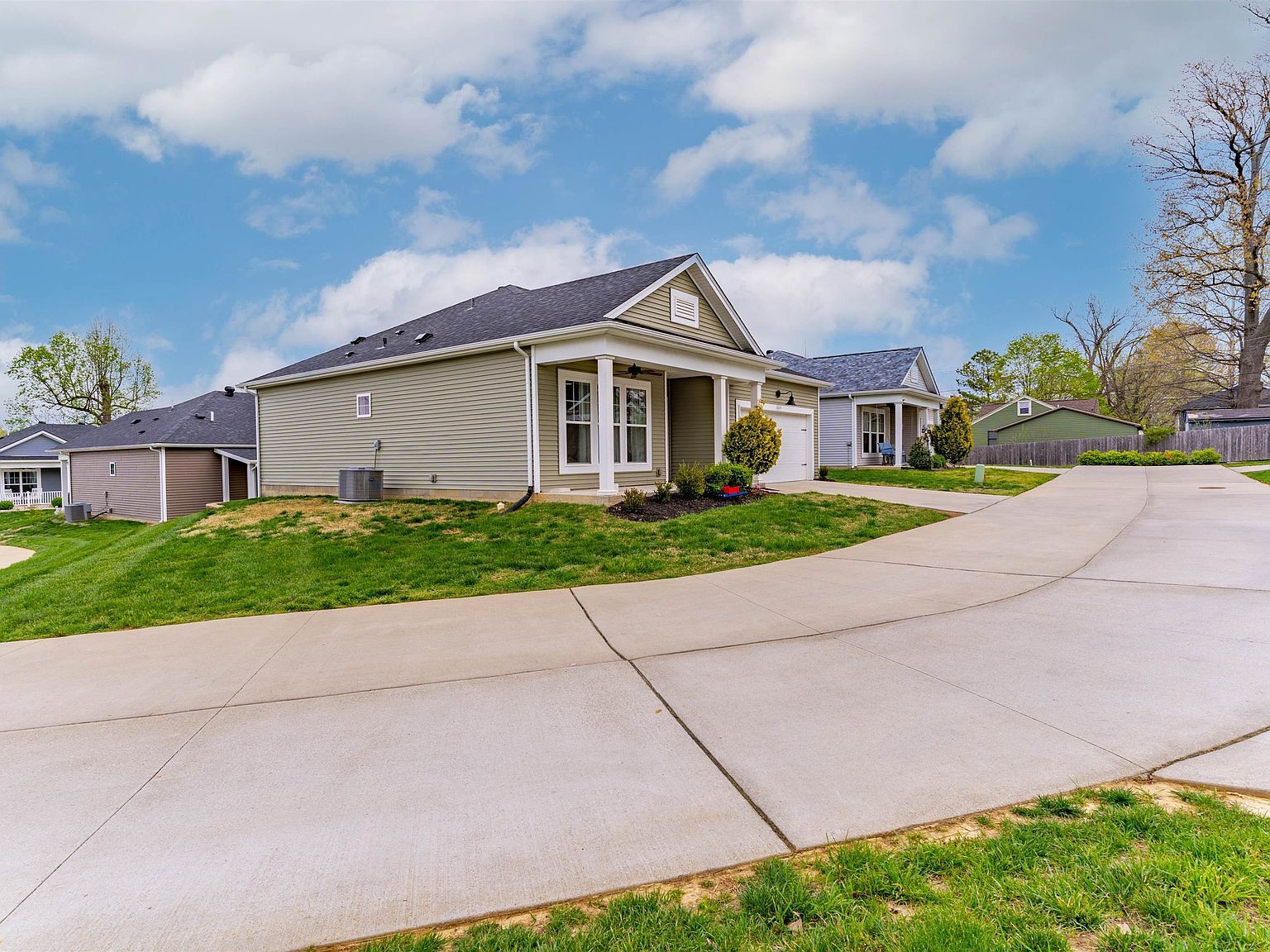 2633 Central Park Ct Owensboro, KY 42303 - Thumbnail 5