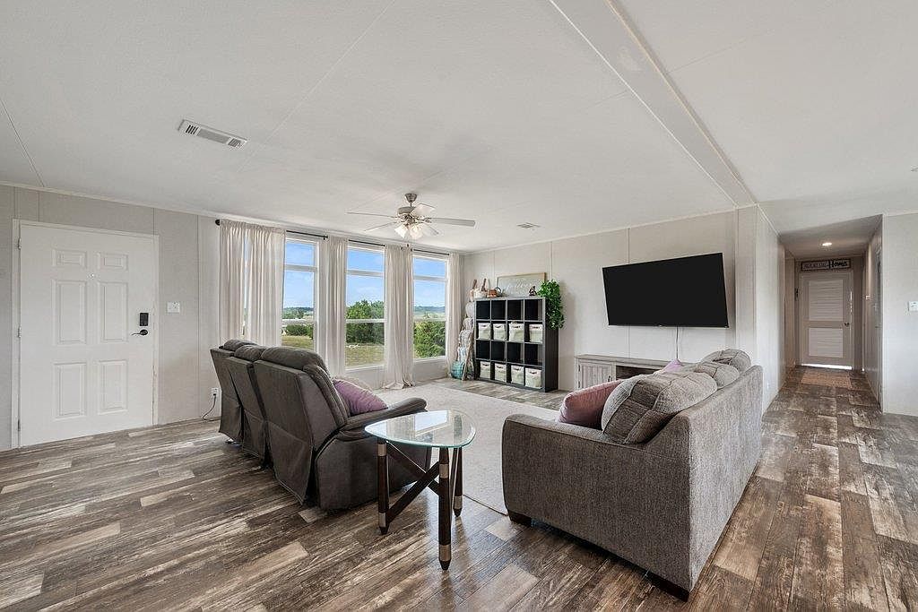 858 County Road 154 Georgetown, TX 78626 - Thumbnail 5