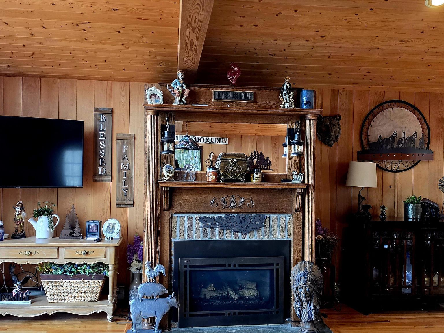 300 Forest Dr Hawley, PA 18428 - Thumbnail 5