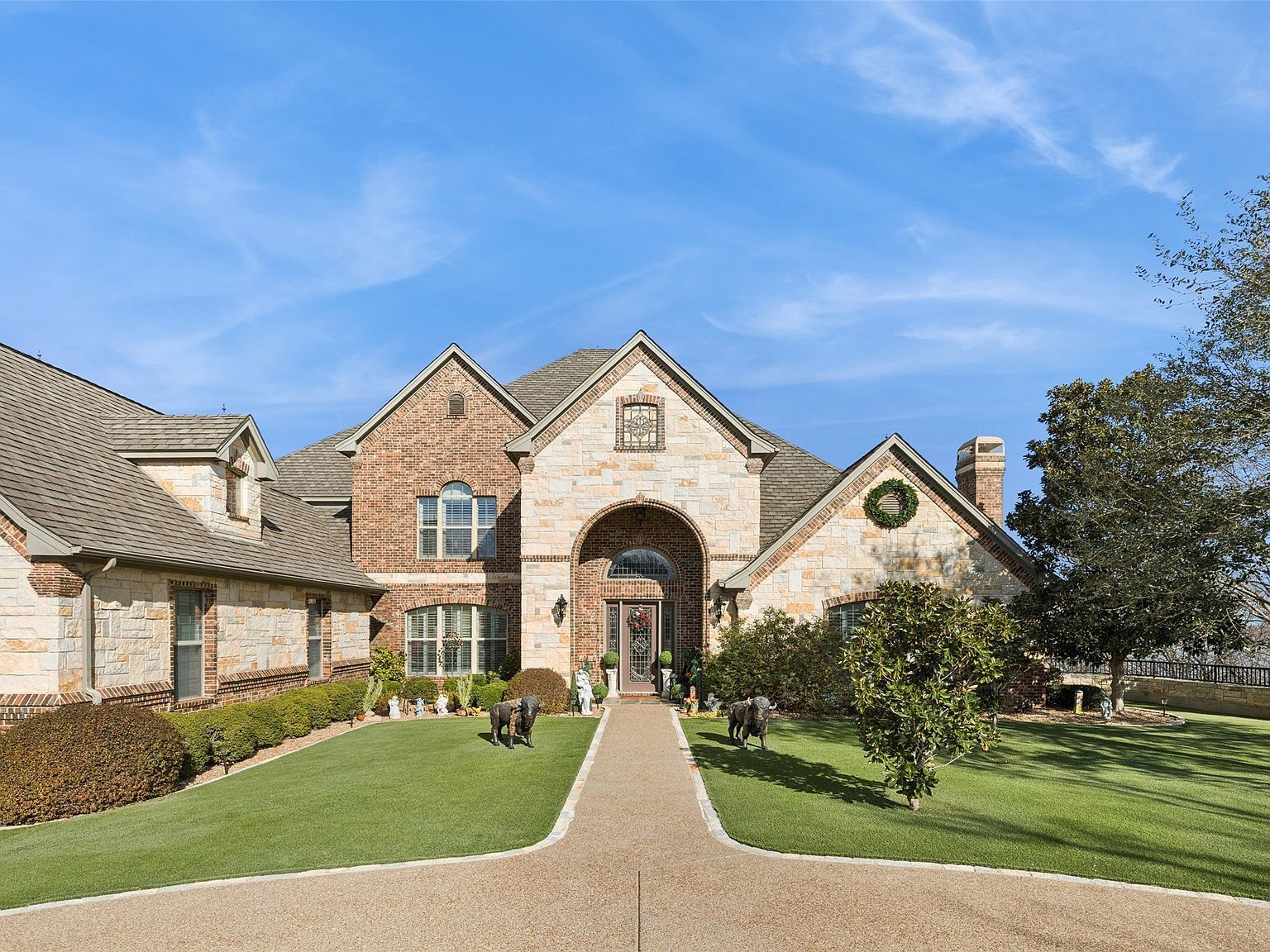 826 Cimmarron Bay Dr Runaway Bay, TX 76426 - Thumbnail 5