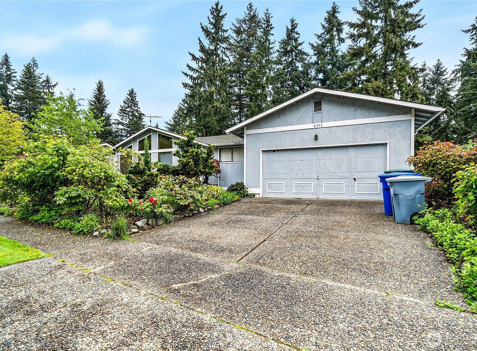6353 121st Ave SE Bellevue, WA 98006 - Thumbnail 5